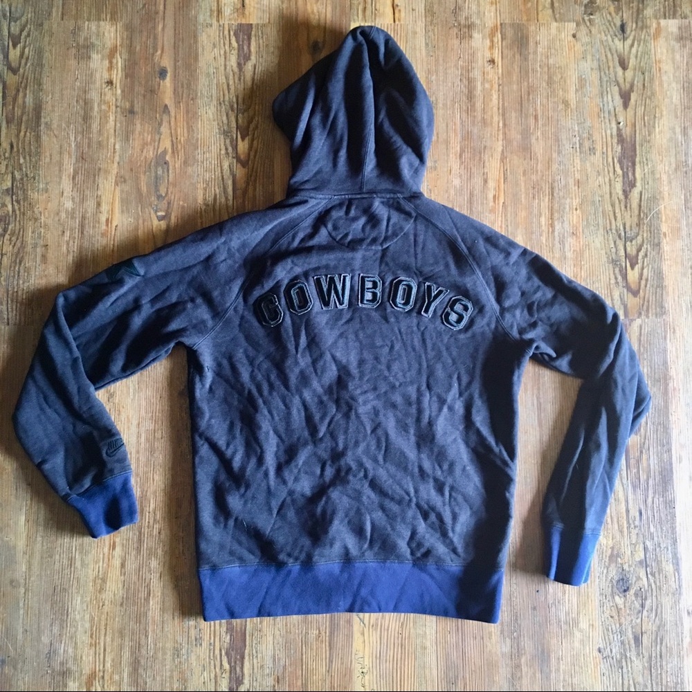 Nike Cowboys Hoodie size Medium